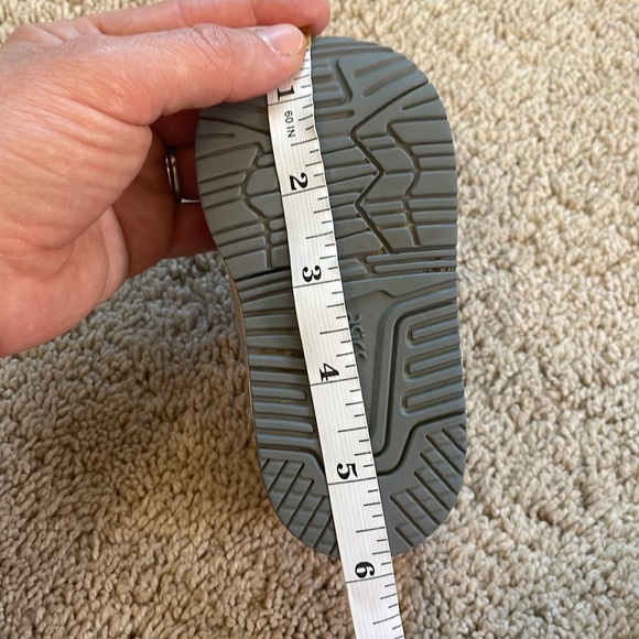 ⭐️Baby ASICS ⭐️ - Picture 7 of 7